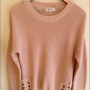 Blush pink sweater by Cage